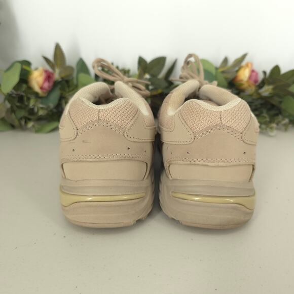 Vionic Women's Walker Classic Taupe Size 9 - Picture 3 of 11